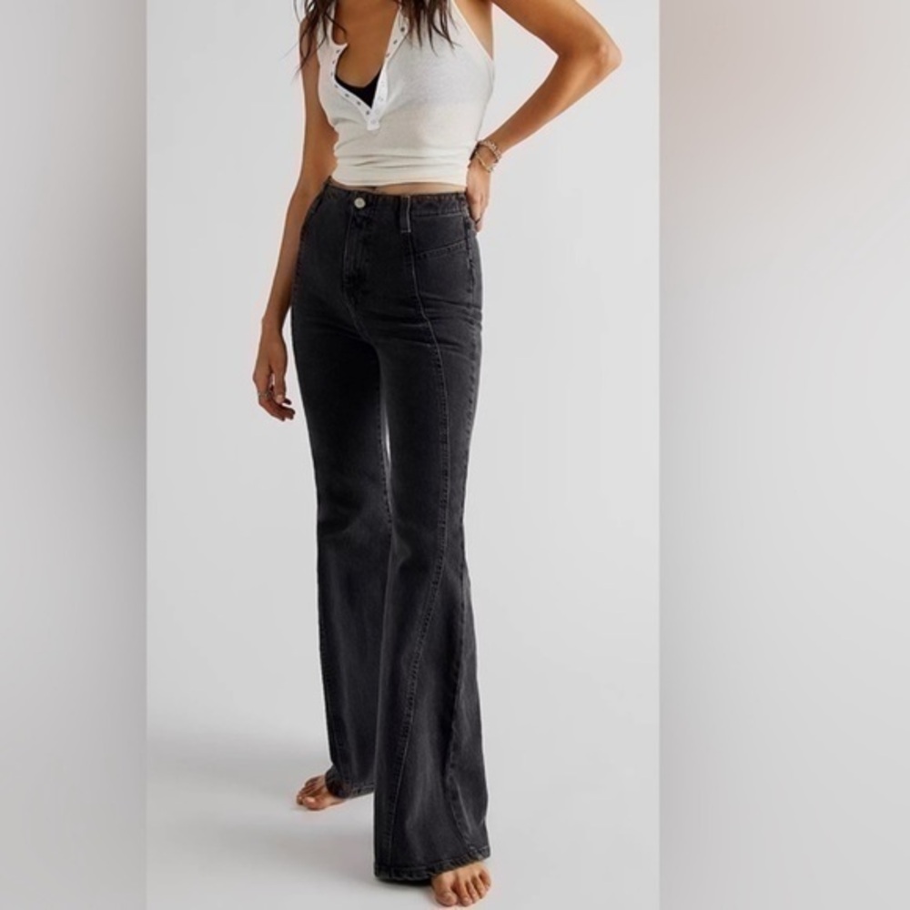 FREE PEOPLE Black Coal We The Free Florence Flare Jeans - Picture 1 of 16